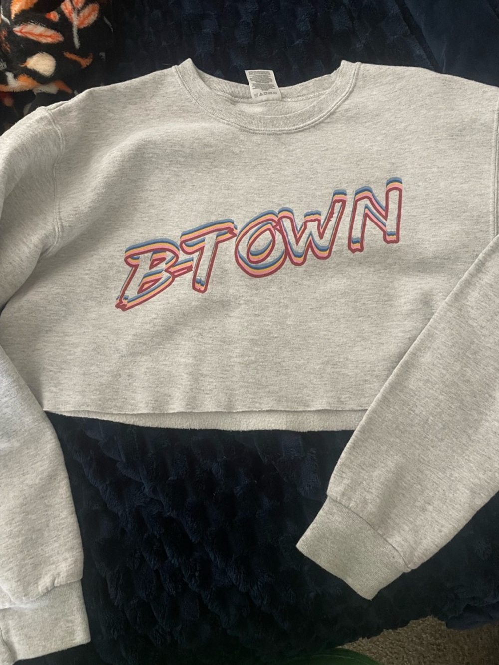 Jerzees Cropped Gray 'B-TOWN' Graphic Crewneck